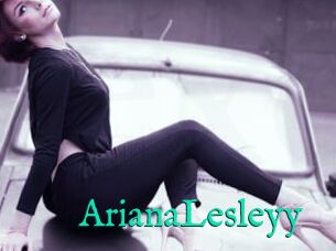 ArianaLesleyy