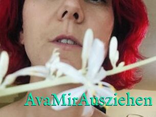 AvaMirAusziehen