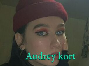 Audrey_kort