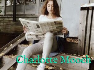 Charlotte_Mooch