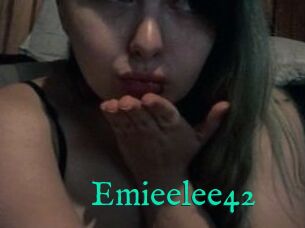 Emieelee42