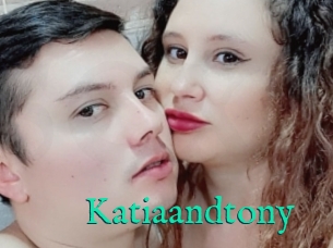 Katiaandtony