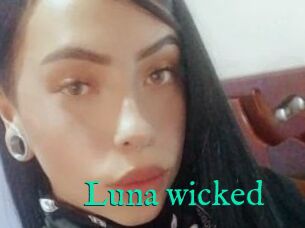 Luna_wicked