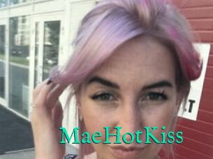 MaeHotKiss