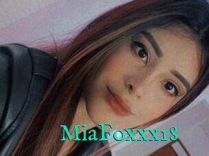 MiaFoxxx18