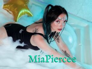 MiaPiercee