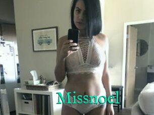 Miss_noel