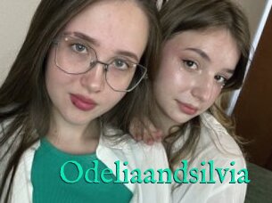 Odeliaandsilvia